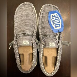 Hey Dude Wally gray men’s 11